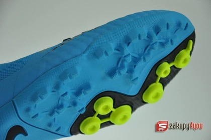 Buty NIKE Five Bomba Finale