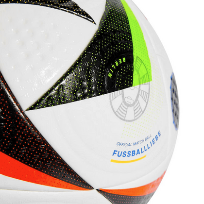 Biała piłka nożna meczowa Adidas Fussballliebe Pro Euro 2024 IQ3682