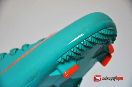 Korki Nike Mercurial Victory  III FG 