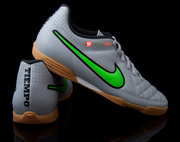 Halówki Nike  Tiempo Rio II IC Junior