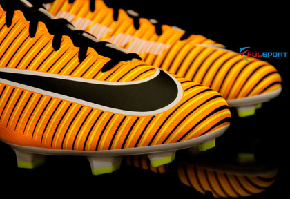 Pomarańczowo-czarne buty piłkarskie Nike Mercurial Victory DF FG 903600-801 JR