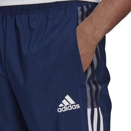 Granatowe spodnie dresowe Adidas Tiro 21 Woven GH4470
