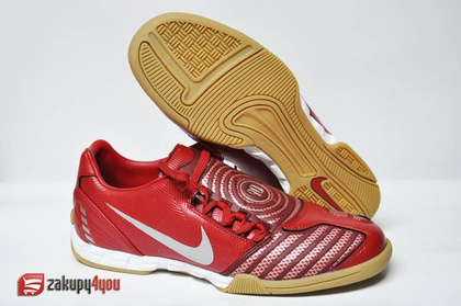 Buty halowe Nike T90 SHOOT IC 