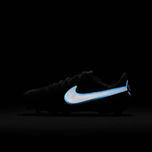 Czarne buty piłkarskie korki Nike Tiempo Legend 9 Academy DA1333 004 - Junior