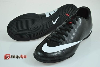 Halówki Nike Mercurial Victory IV IC JR