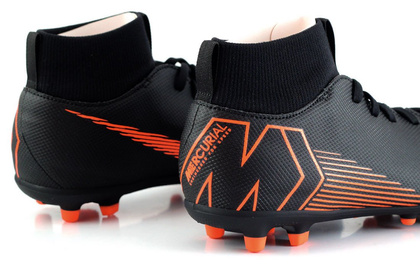 Czarne buty piłkarskie Nike Mercurial Superfly Club MG AH7339-081 JR