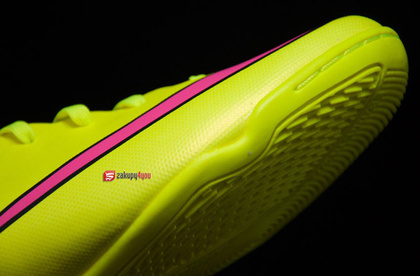 Halówki JR Nike Mercurial Victory IV IC