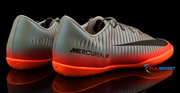 Szaro-pomarańczowe buty piłkarskie na halę Nike Mercurial Victory IC CR7 852526-001
