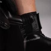 Czarne rękawice bramkarskie Football Masters Varis X All Black