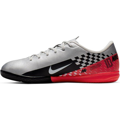 Srebrne buty piłkarskie halówki Nike Mercurial Vapor Academy AT8139-006 - Junior