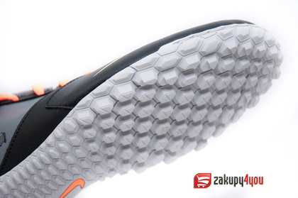 Buty NIKE Five Bomba II