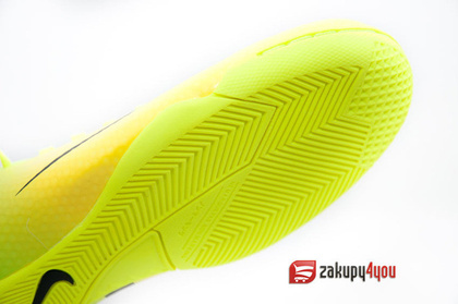 Buty na halę Nike Mercurial Victory IV IC 