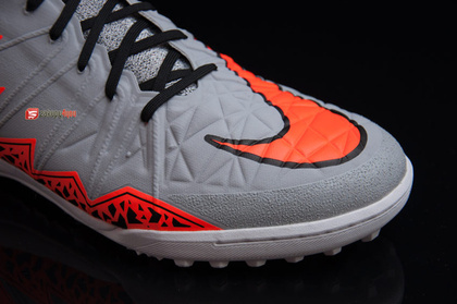 Turfy  Nike HypervenomX Proximo TF 