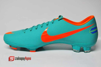 Korki Nike Mercurial Victory  III FG 