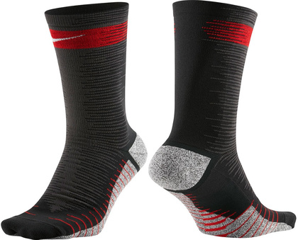 Czarne skarpetki treningowe piłkarskie Nike Strike Light Crew SX6939-060