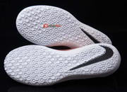 Brązowe buty piłkarskie na halę Nike Hypervenom Phelon IC 749920-903 Junior