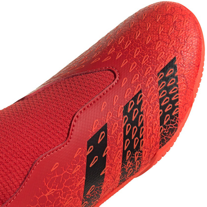 Czerwono-czarne buty halowe Adidas Predator Freak.3 LL FY7870 - Junior