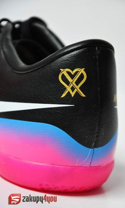 Buty halowe Nike Mercurial Victory III CR IC