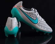 Buty pilkarskie Nike Magista Opus FG 
