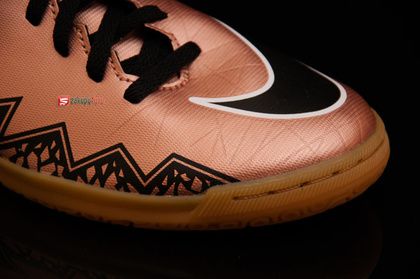 Halówki Nike  HYPERVENOM PHADE II  IC 