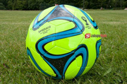 PIŁKA NOŻNA ADIDAS BRAZUCA GLIDER