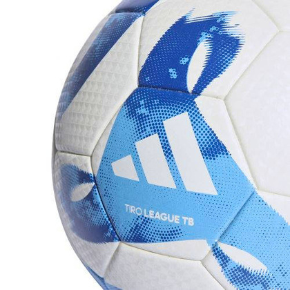 Biało-niebieska piłka nożna Adidas Tiro League TB HT2429