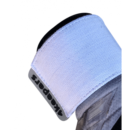 Biało-czarne rękawice bramkarskie 4Keepers Evo Gris NC