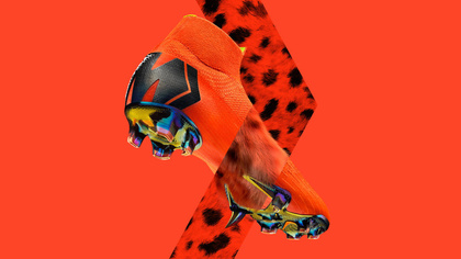 Pomarańczowo-czarne buty piłkarskie na halę Nike Mercurial Vapor Club IC AH7385-810