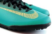 Zielono-czarne buty piłkarskie na orlik Nike Mercurial Superfly Club CR7 TF AJ3570-390
