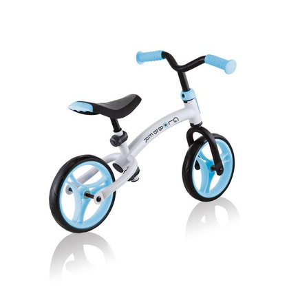 Biało-błękitny rowerek biegowy Globber Go Bike Duo 614-201
