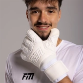 Białe rękawice bramkarskie Football Masters Invictus X All White