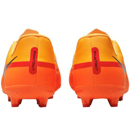 Pomarańczowe buty piłkarskie korki Nike Phantom GT2 Academy FG/MG DC0812 808 - Junior