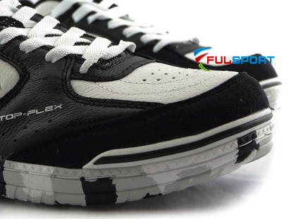 Biało-czarne buty piłkarskie na halę Joma Top Flex Sala 702
