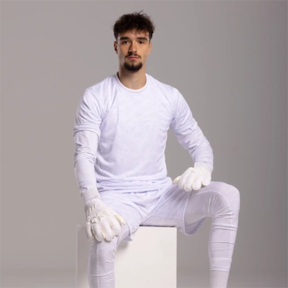 Białe rękawice bramkarskie Football Masters Invictus X PRO All White