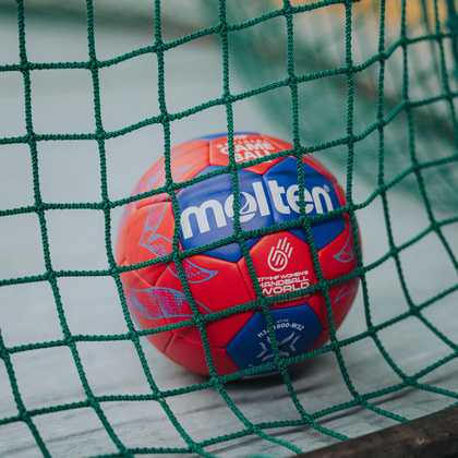 H0A1800-W5Z Piłka do ręcznej Molten 1800 World Championship 2025