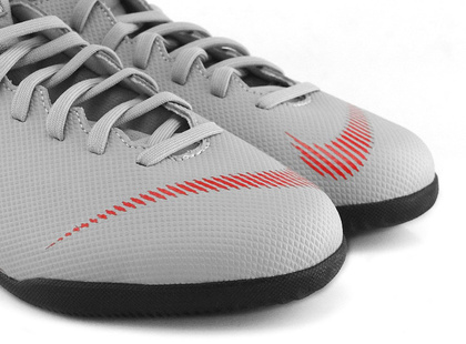 Szae buty piłkarskie na halę Nike Mercurial Superfly Club IC AH7346-060 Junior