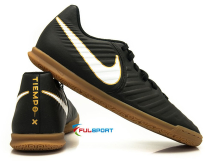 Czarne buty piłkarskie na halę Nike Tiempo Rio IC 897735-002 JR