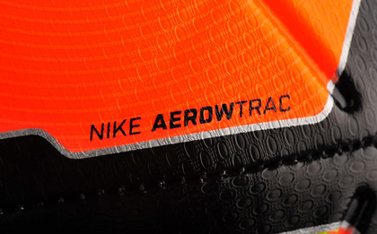 Pomarańczowo-czarna piłka nożna Nike Strike repl. Ordem SC2983-826 r4