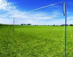 Słupki + siatka do siatkówki i badmintona Hudora (76535)