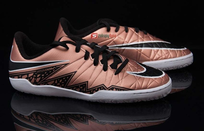 Brązowe buty piłkarskie na halę Nike Hypervenom Phelon IC 749920-903 Junior