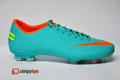 Korki Nike Mercurial Victory  III FG 