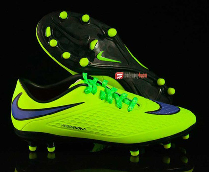 Korki Nike HYPERVENOM PHELON FG