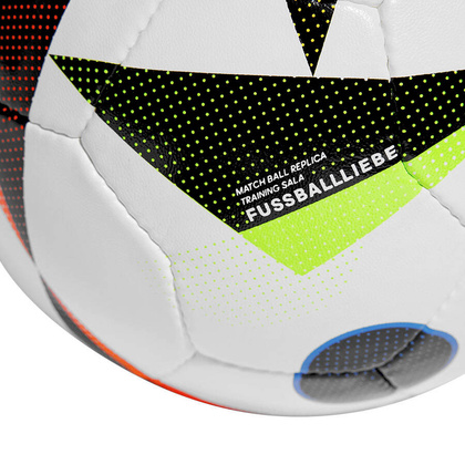 Biała piłka nożna halowa Adidas Fussballliebe Training Sala Euro 2024 IN9377