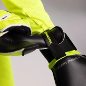 Seledynowo-czarne rękawice bramkarskie Football Masters Invictus X PRO Yellow Fluo