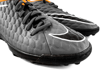 Szare buty piłkarskie na orlik Hypervenom Phantom Club TF AH7281-081