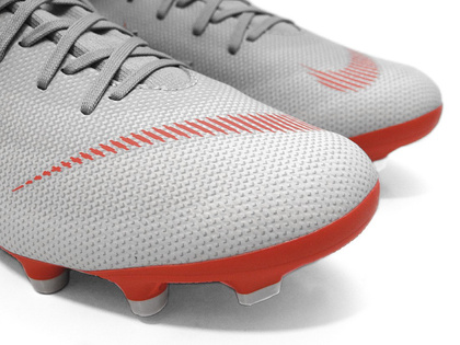 Szare buty piłkarskie Nike Mercurial Superfly Academy FG/MG AH7362-060