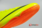 Buty halowe Nike Mercurial Victory IV IC JR