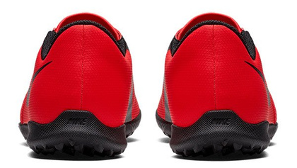 Turfy Nike Phantom Venom Club TF JR AO0400-600