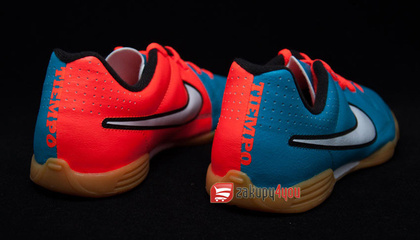 Halówki Nike JR Tiempo Rio II IC