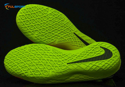 Zielono-pomarańczowe buty piłkarskie na halę Nike Hypervenom Phelon IC 852600-308 JR